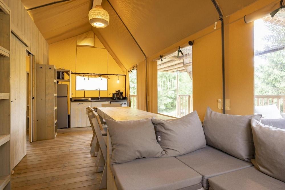 Scenic Glamping in Ardennes