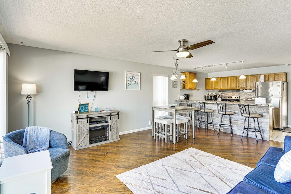 Lakefront Osage Beach Condo w/ Balcony & Pool