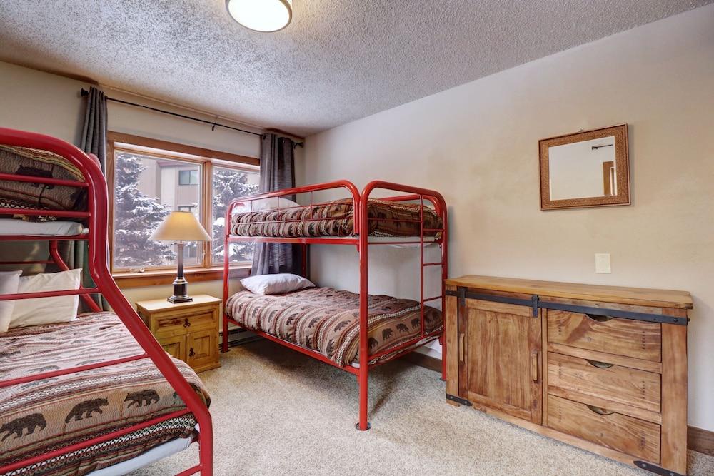 An202 Anaconda 2br 2ba 2 Bedroom Condo