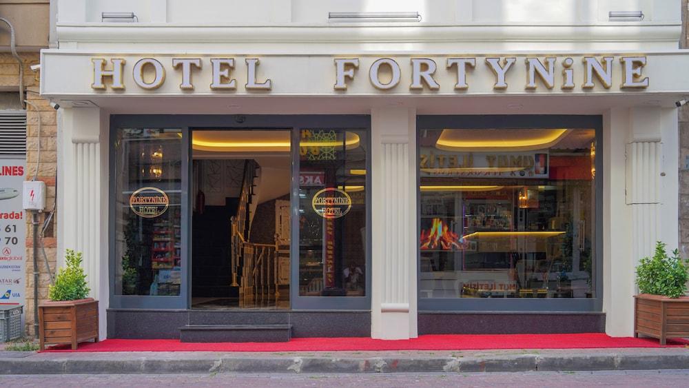 FORTYNINE HOTEL