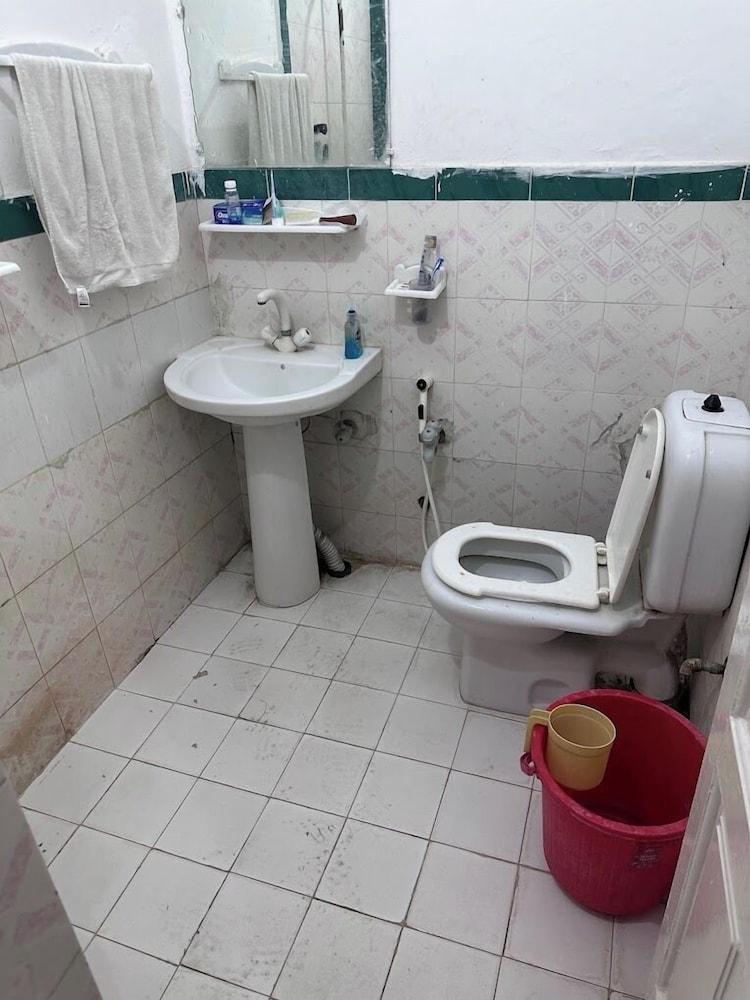 Hotel Shahzad & Restaurant