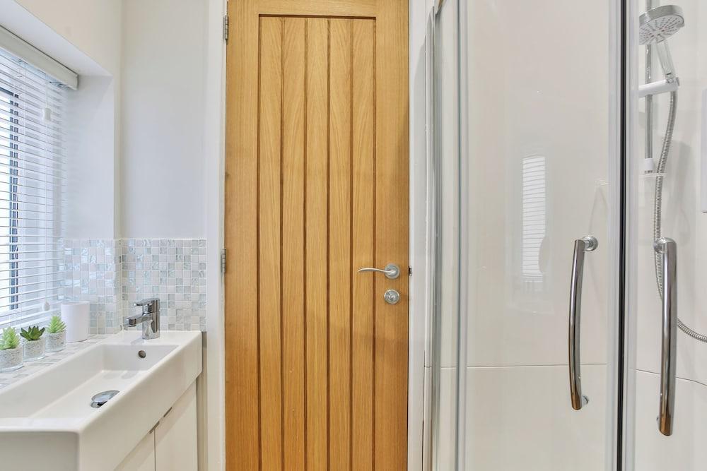 1BR Gem in Great Location