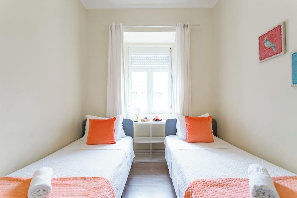 Divine House of Graça