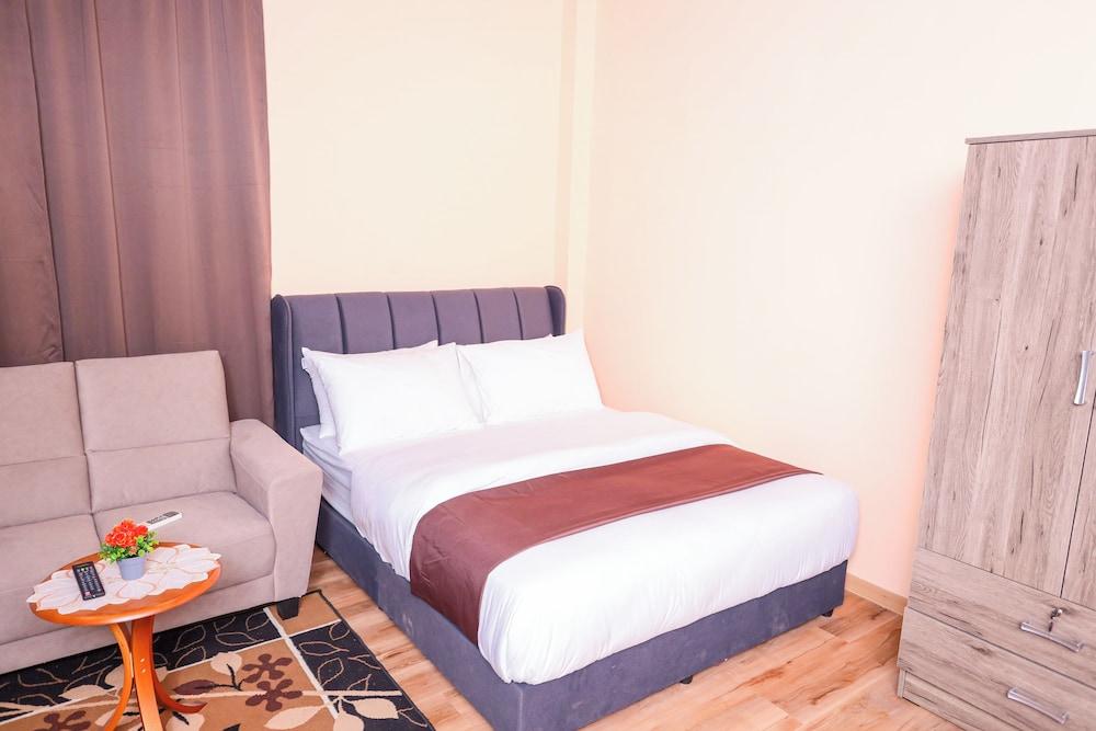 D' Village Cottage 2 – Private Pool Villas