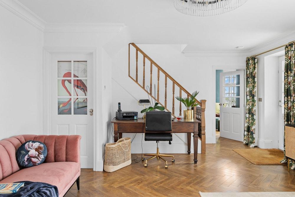 Fox Hill House in Haytor