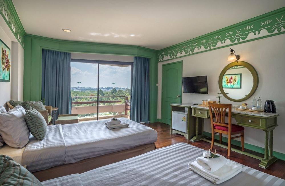 Krabi Maritime Resort