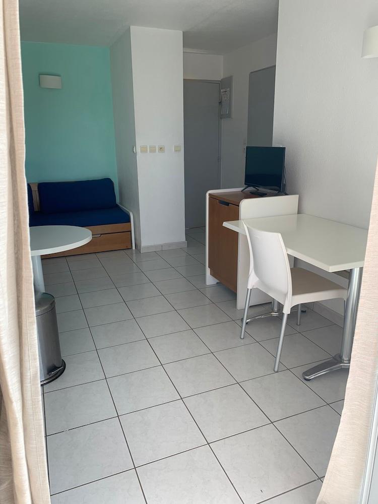 Ideal for Families & Beach Lovers