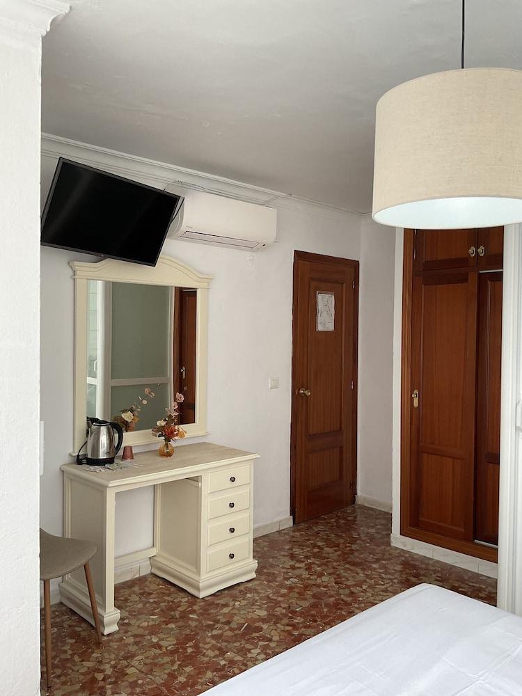 Hostal San Miguel by Croma