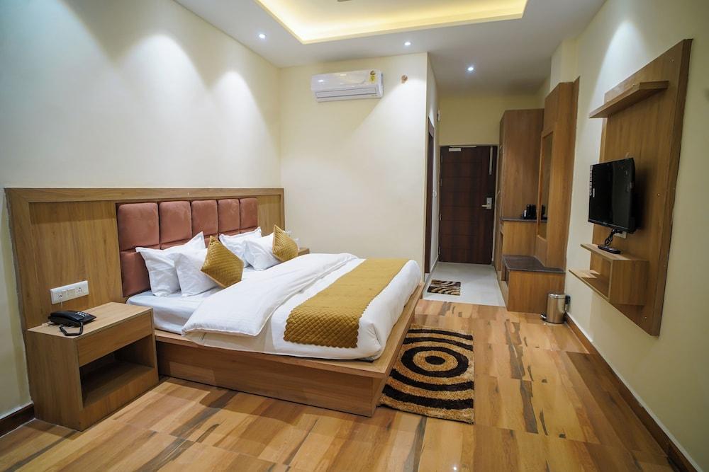 Uno Premium Dalhousie