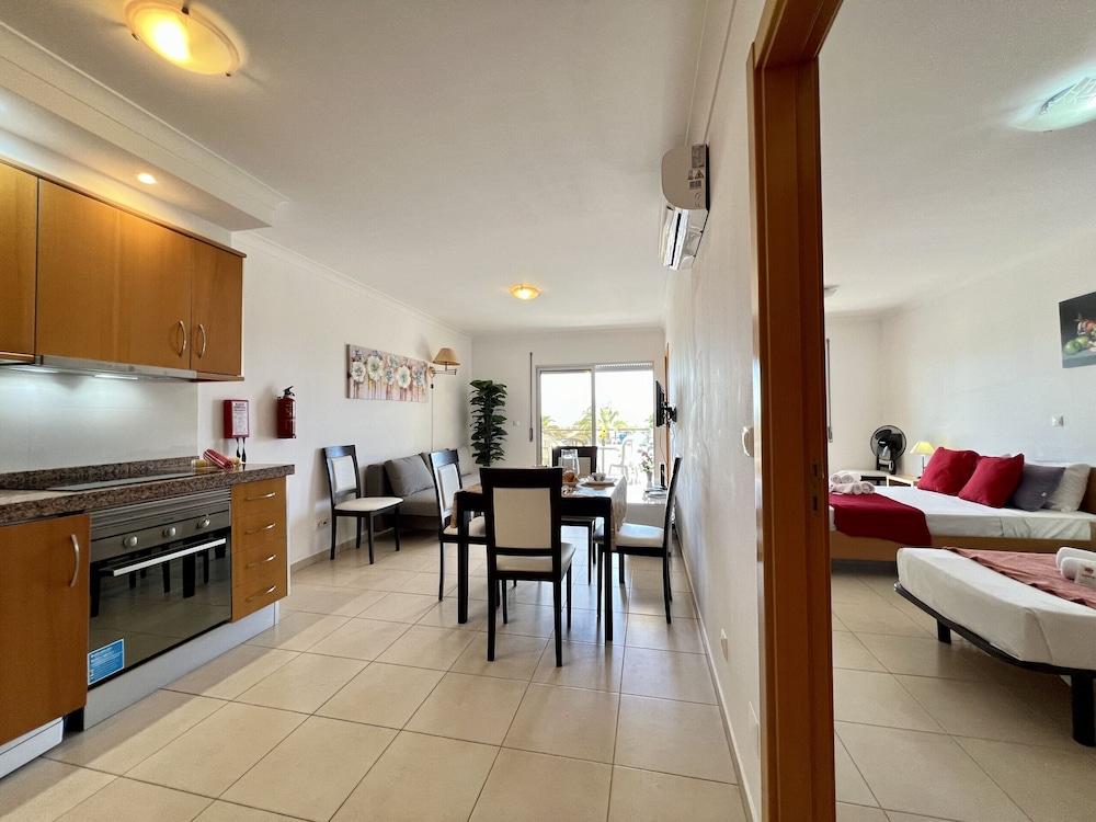 Monte Gordo Beach Ocean View 4 by Homing