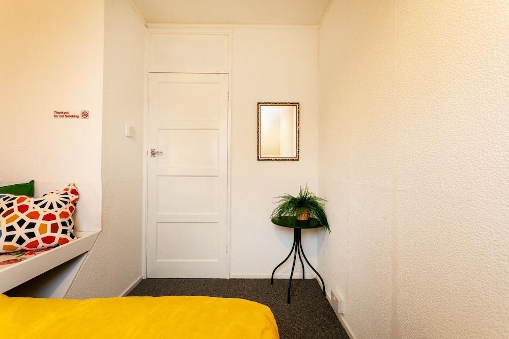 3br-5guests-parking-netflix-10mincentralnottingham