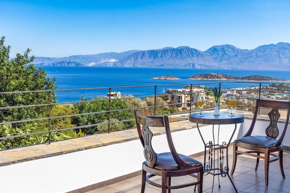 Villa Friends With Private Pool