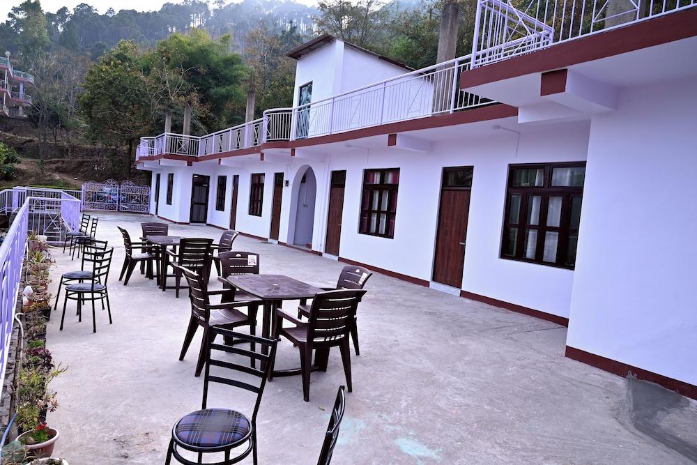 Sun Shine Haven Retreat Chandi