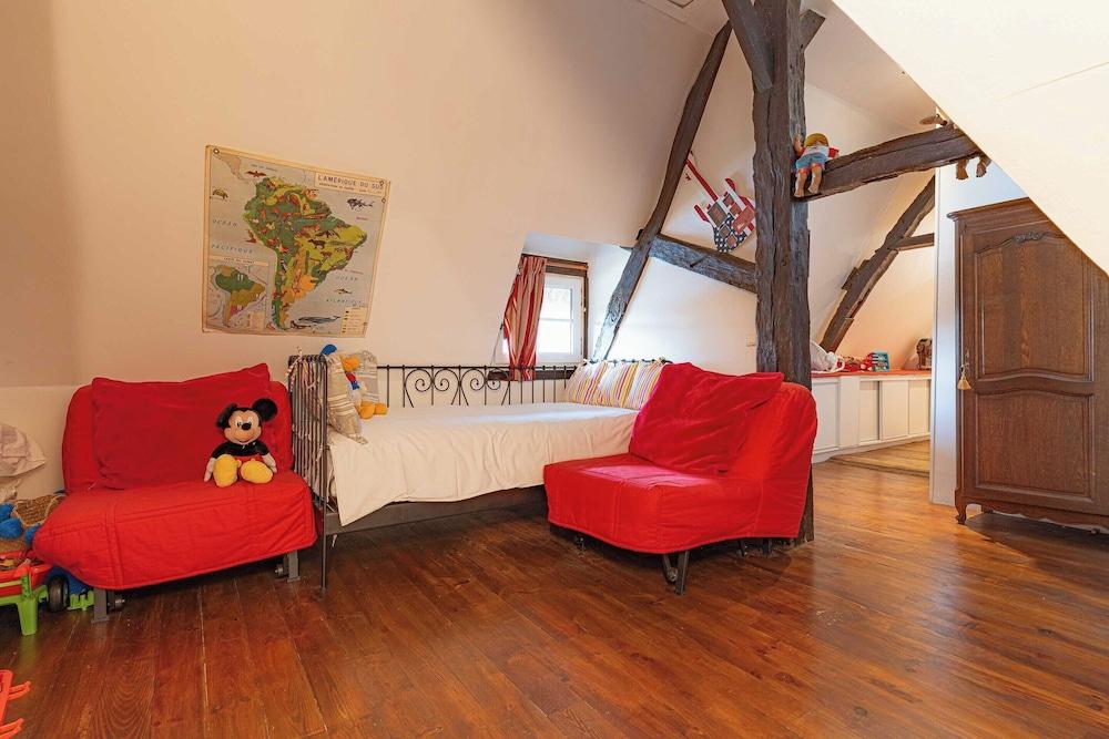 Pleasant Country House - 4bd/8p - Normandy