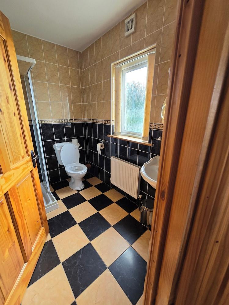 Benroe House - 5 Bedrooms