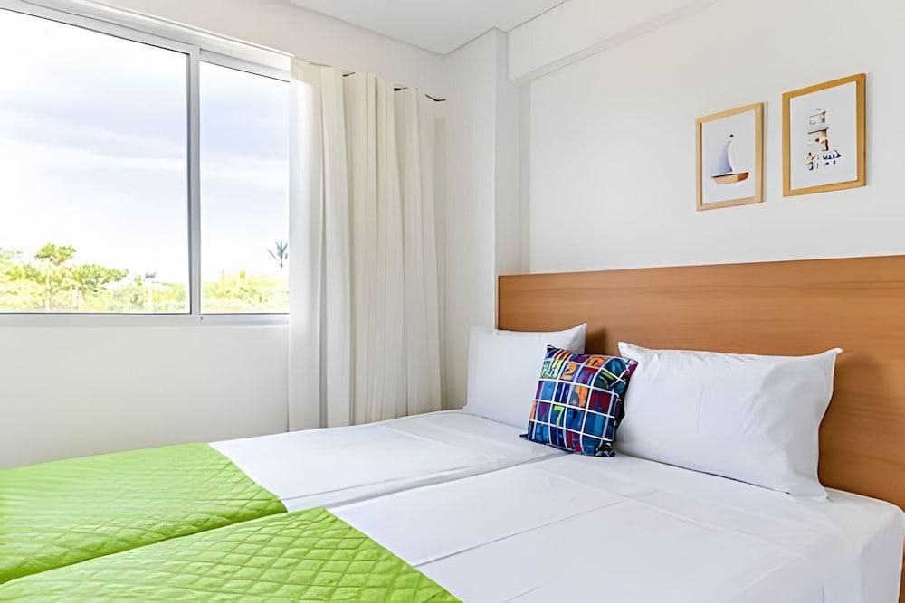 Makaranduba Beach House