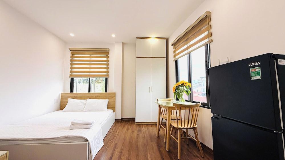 Era Apartment Thinh Hao