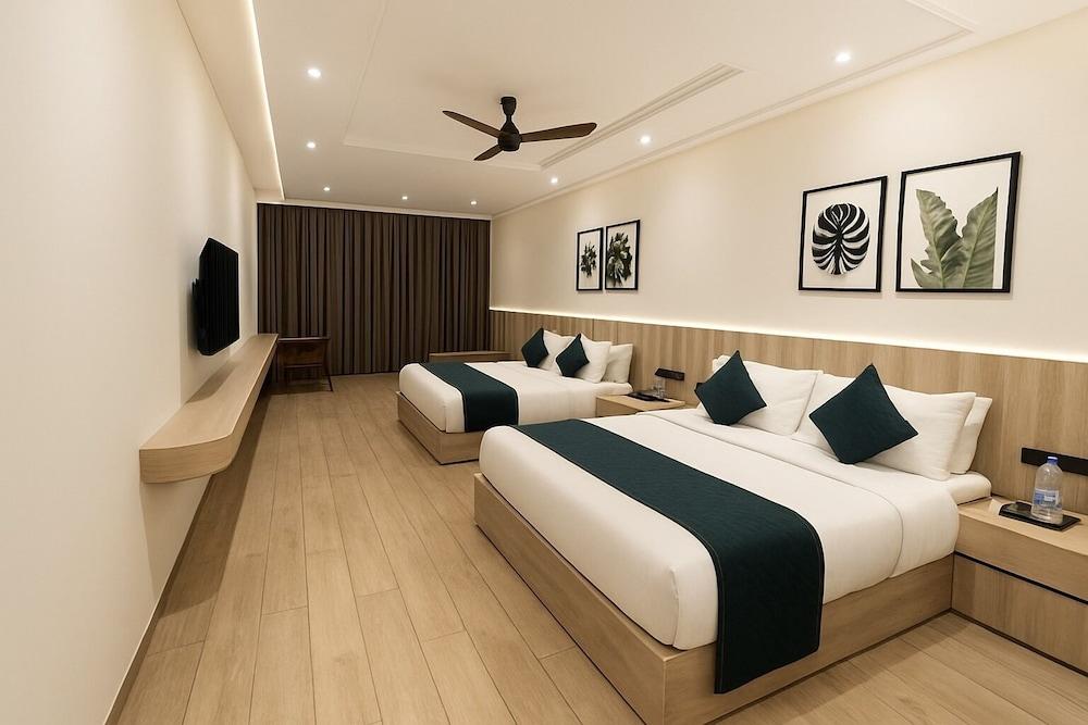 Q' Nest Hotel Cloud End Lansdowne