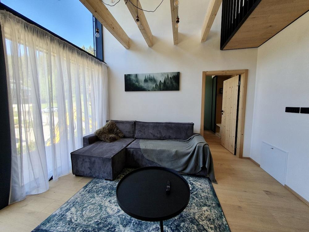 Apartment in Pec pod Snezkou With Garden