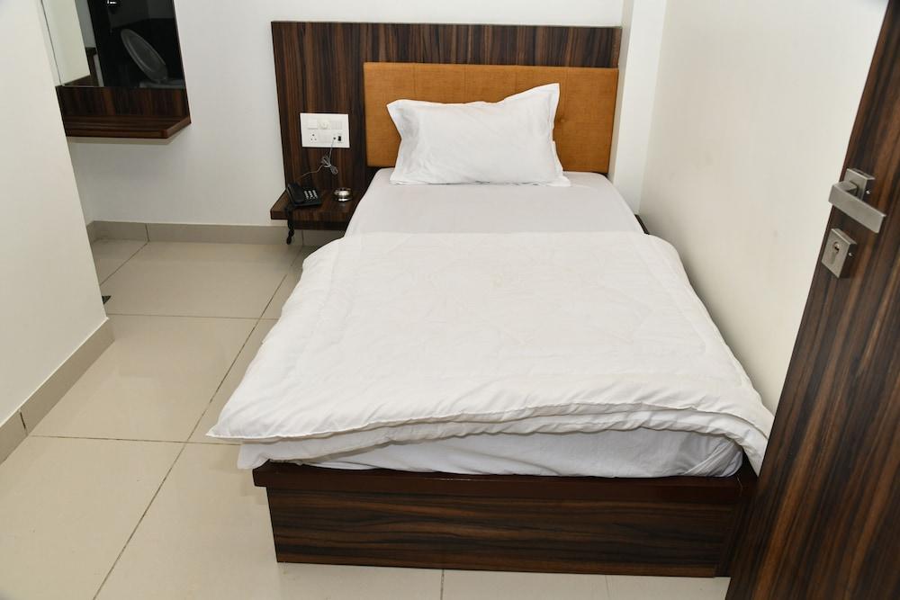 Hotel Shreeji Palace