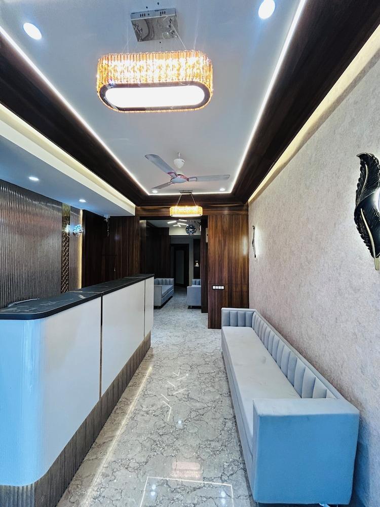 Hotel Care Residency