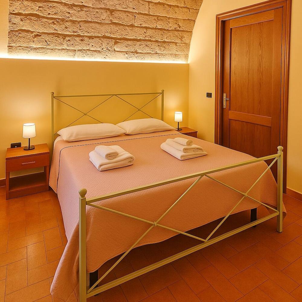 Charming San Gimignano Apartment With City Views