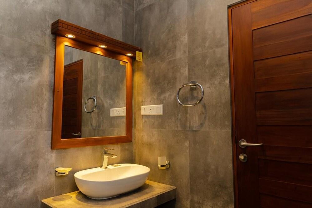 Joalis Villa Polhena Pvt Ltd