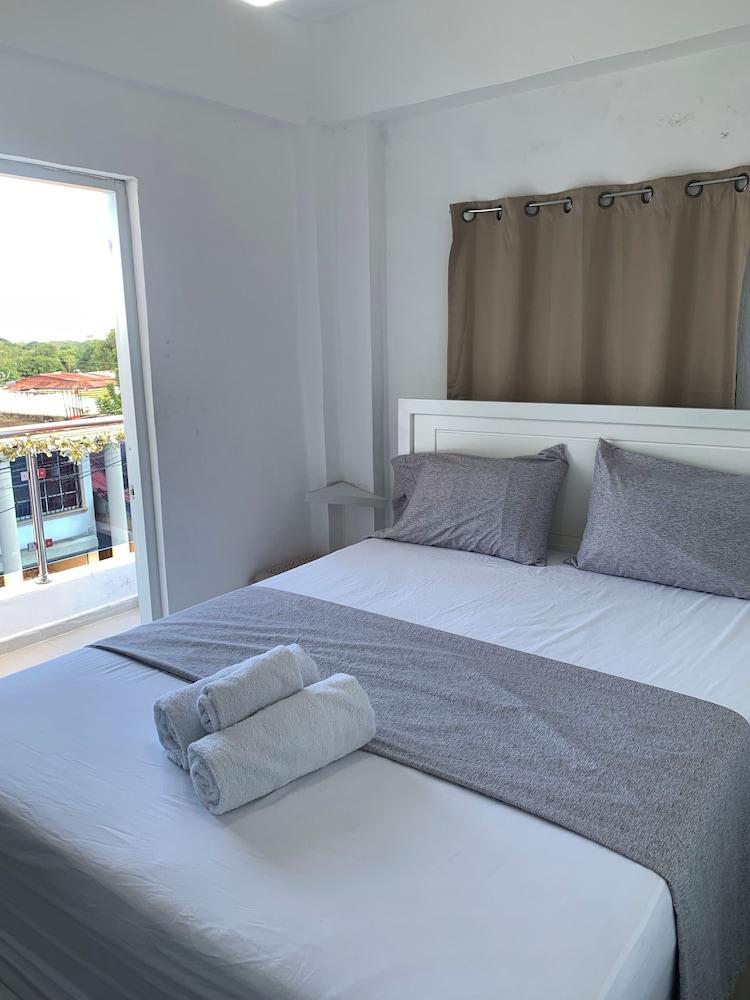 Plata View Apartahotel