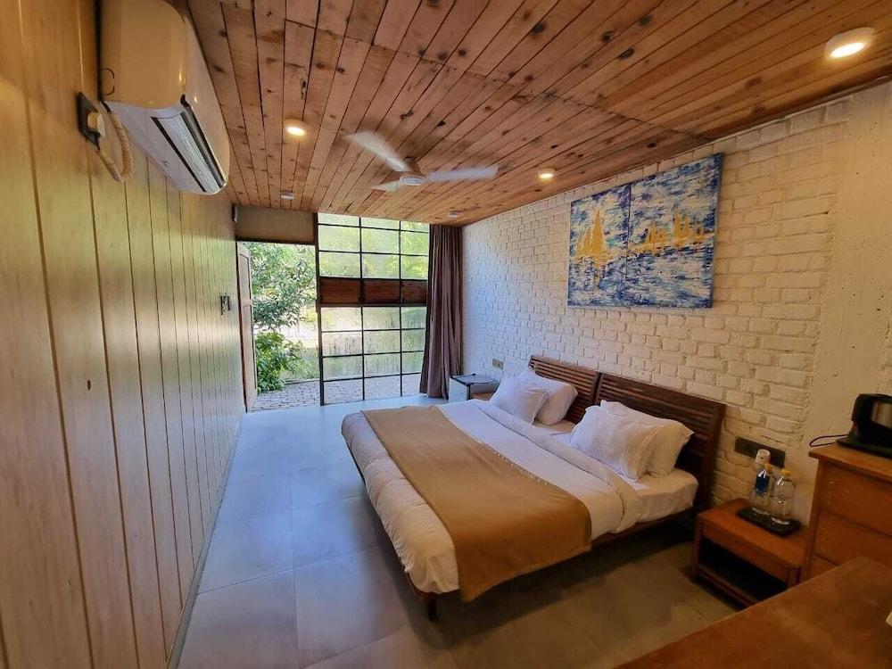 Nishantam Rishikesh By Aum Wellness