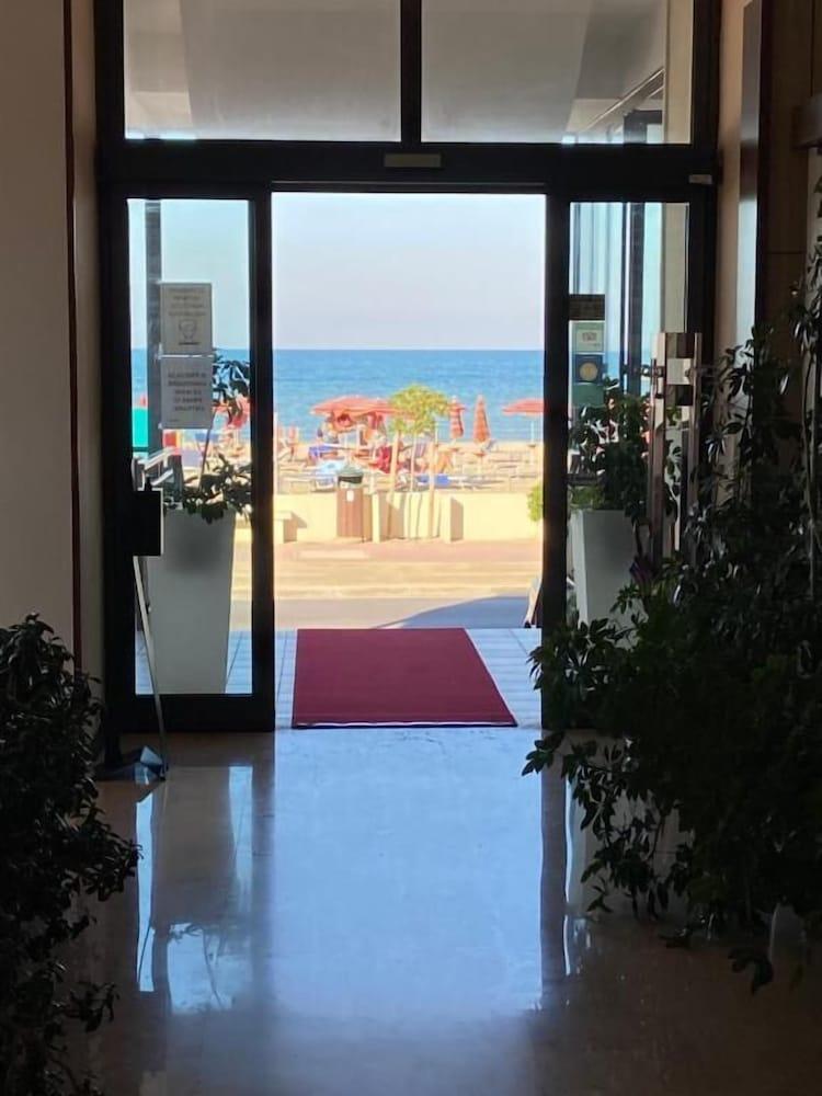Hotel Spiaggia D'Oro