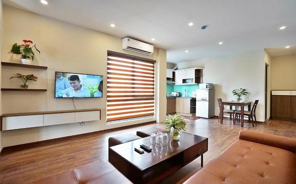 Luxe Paradise Residence Nhat Chieu