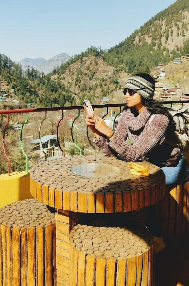 Undiscovered Mountains Hotel