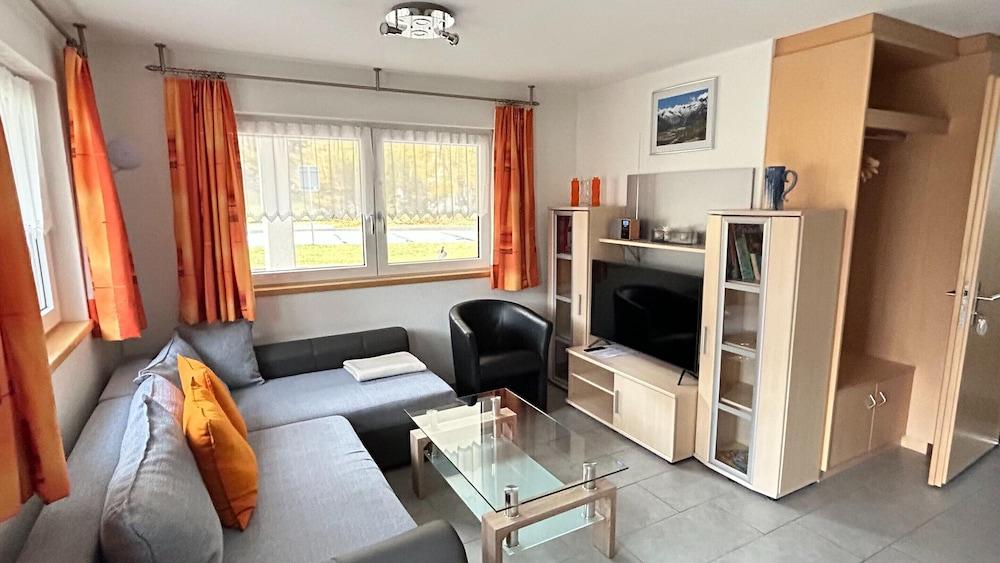 Alpi Retreat by Saas Grund