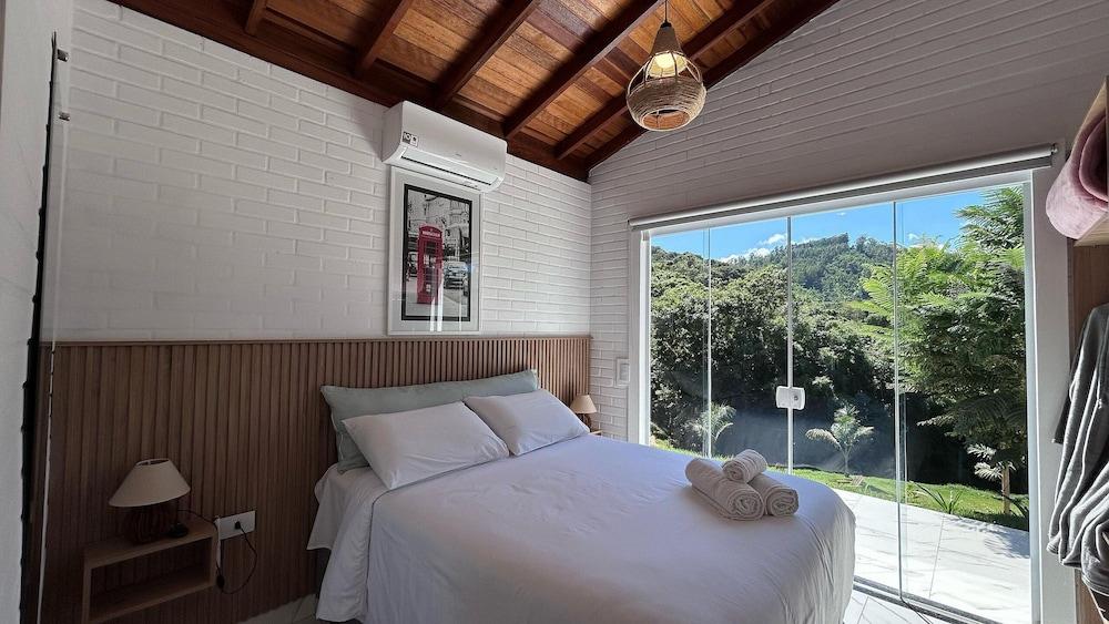 Rancho Ipês do Lago