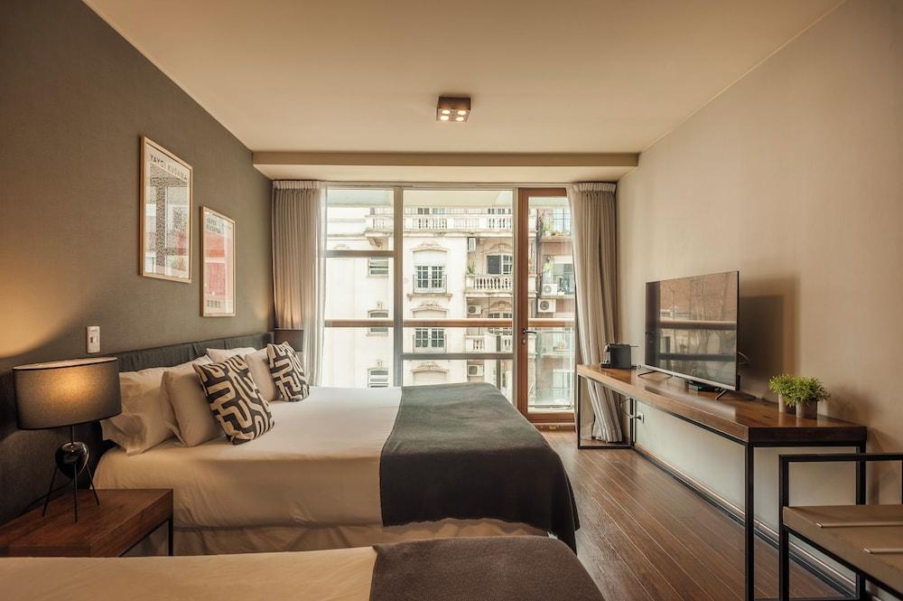 Modern Studio in heart Palermo T309