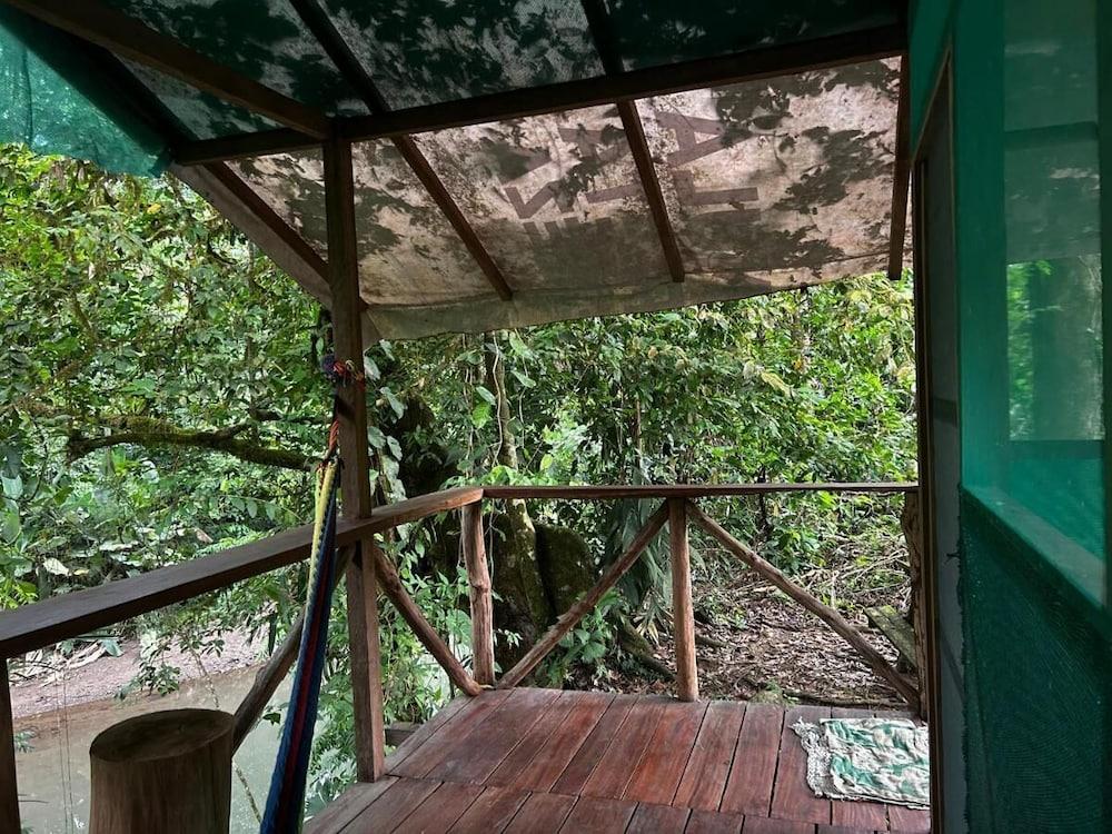 Rio Agujitas Eco Farm Hostel and Tours