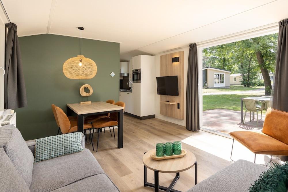 Chalet With a Dishwasher, in a Car-free Park