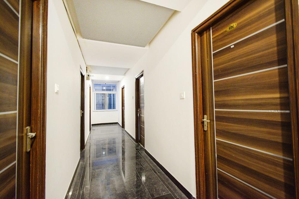 Fabhotel The Botanica