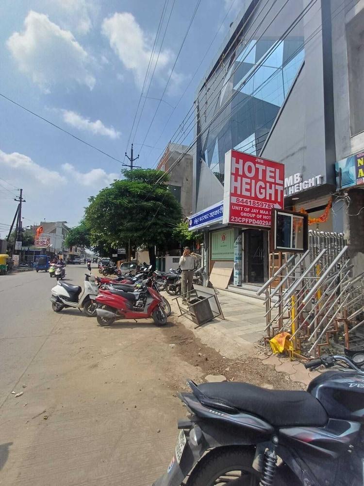 JMB Hotel Height