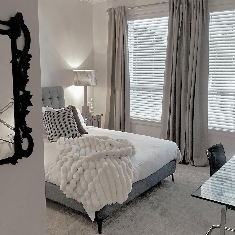 Sand and Salt Bed & Breakfast