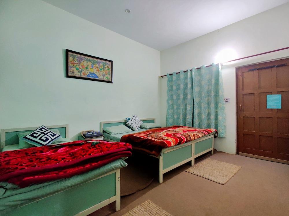 The Bunker House Cafe and Stay