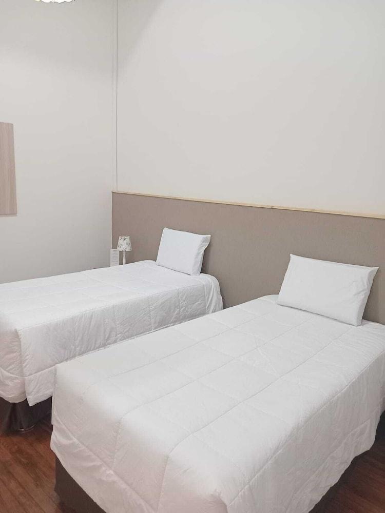 Hospedaje Colville a 1 cuadra de Plaza Mayor de Lima