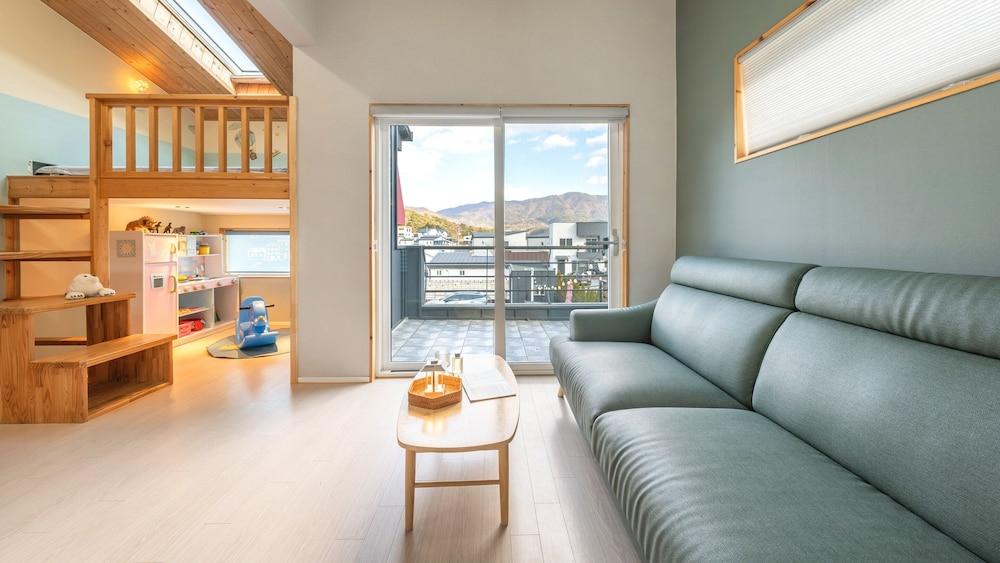 Gyeongju Jamjam Kids Pool Villa Pension