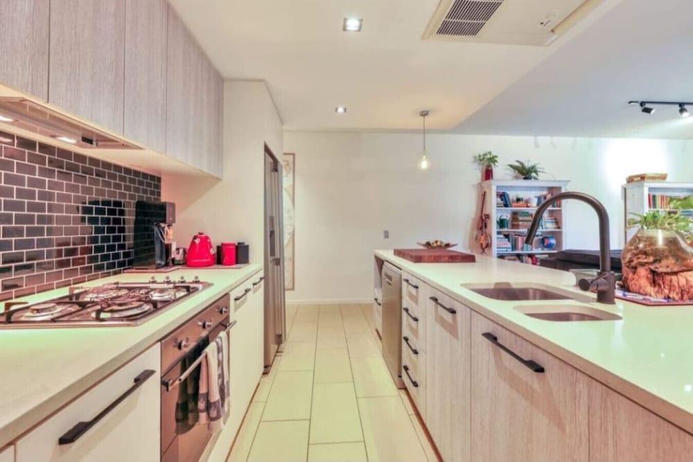 Benji Zen Retreat Unique Wavepool Adults Only