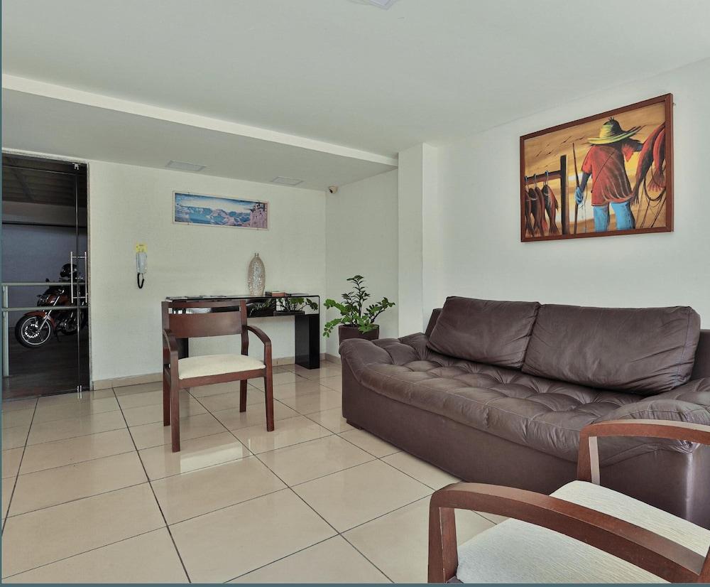 Flat 206 no Parque da Jaqueira-SH032