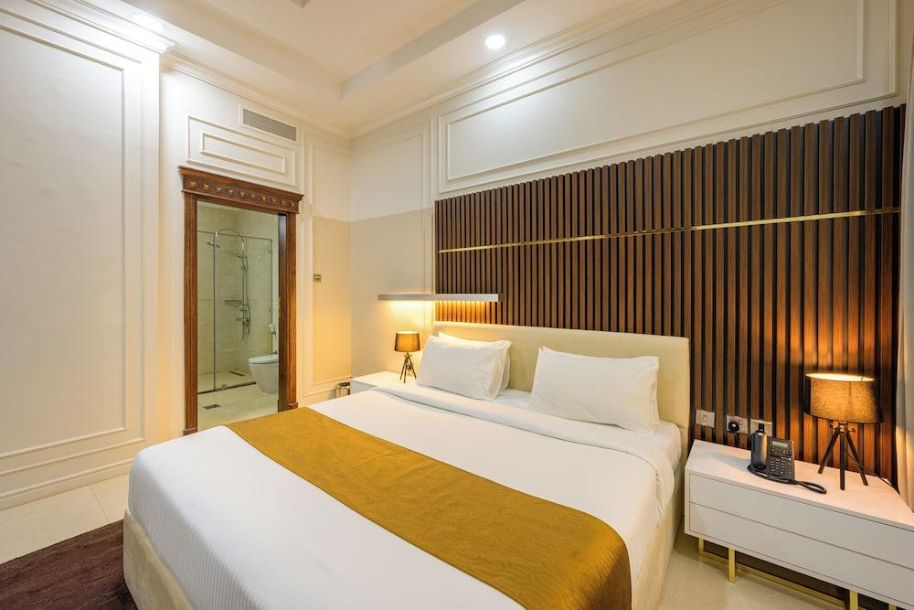 Abraj INN Royal Hotel