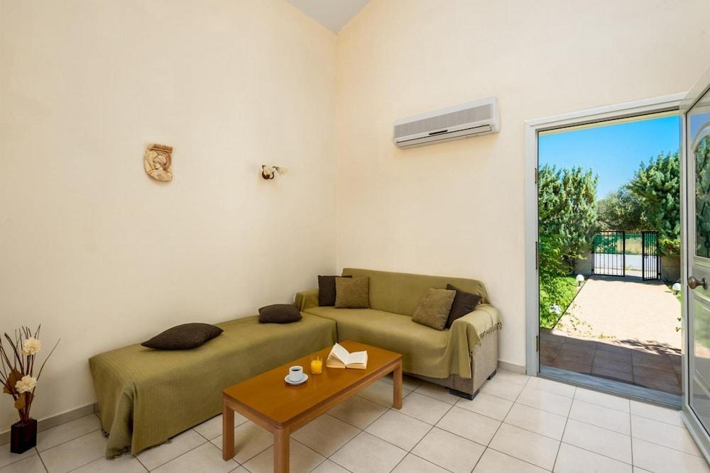 Villa Athena Classico