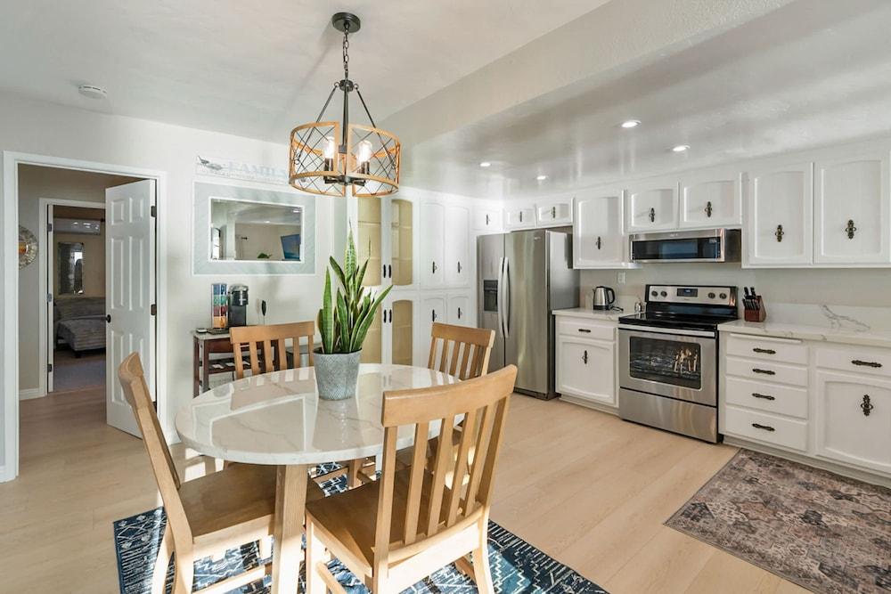 Beachfront Home In Carlsbad - Remodeled