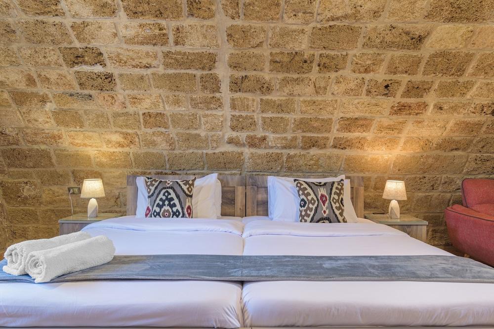 Timberwood Studio in Batroun