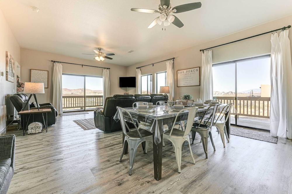 4 Mi to Lake Powell: Retreat w/ Game Room!